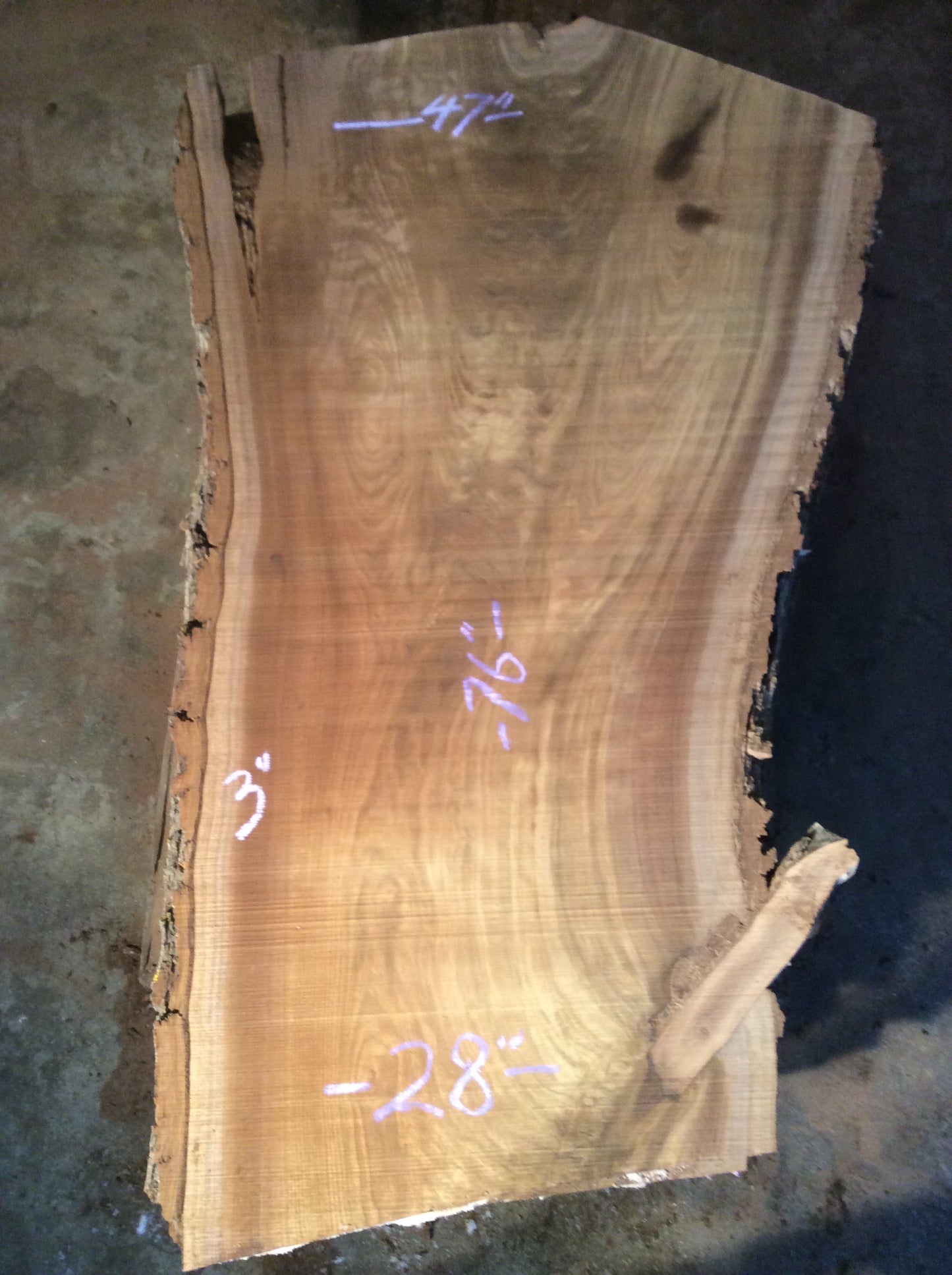 Claro Walnut, Branch inclusion crotch figure