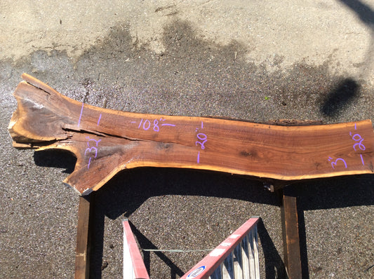 Claro Walnut, Large crack crotch end