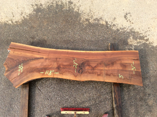 Claro Walnut, End crotch figure crack at end